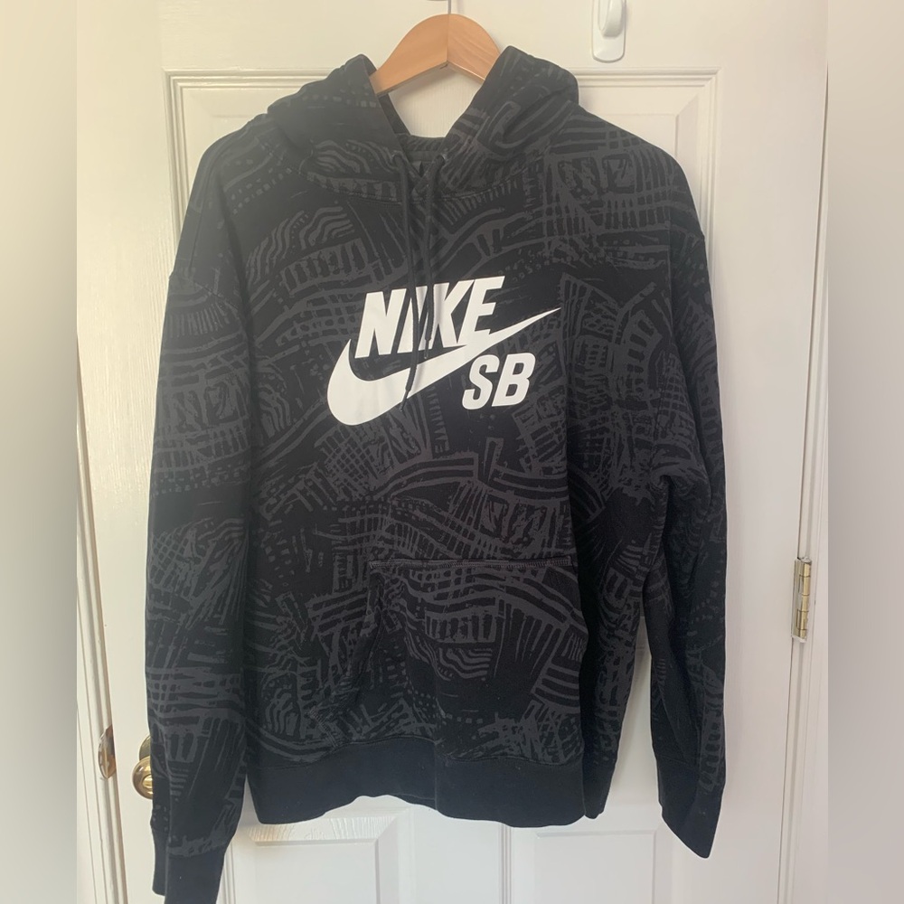 Men’s Gray & Black Nike SB Hoodie
